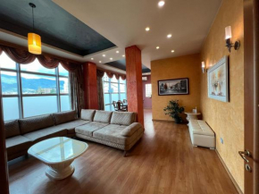 Apartment 189